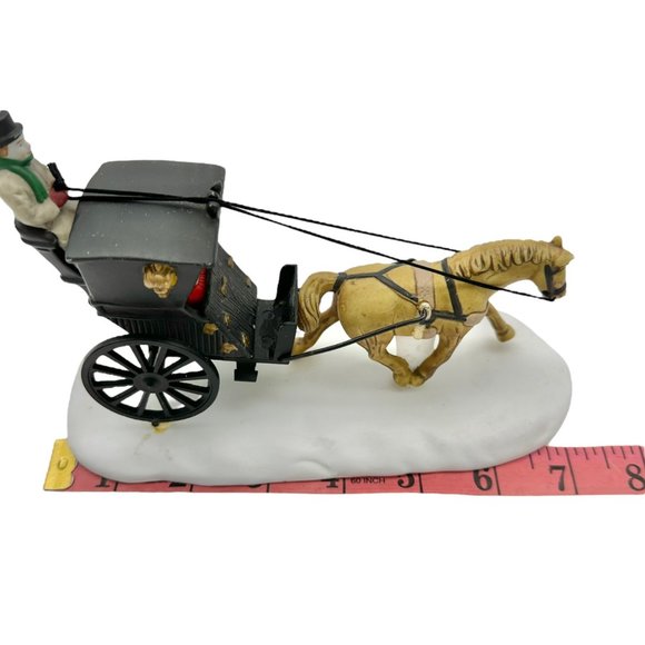 Vintage Dept 56 Kings Road Cab Figurine Horse Buggy 1989 - Picture 8 of 9
